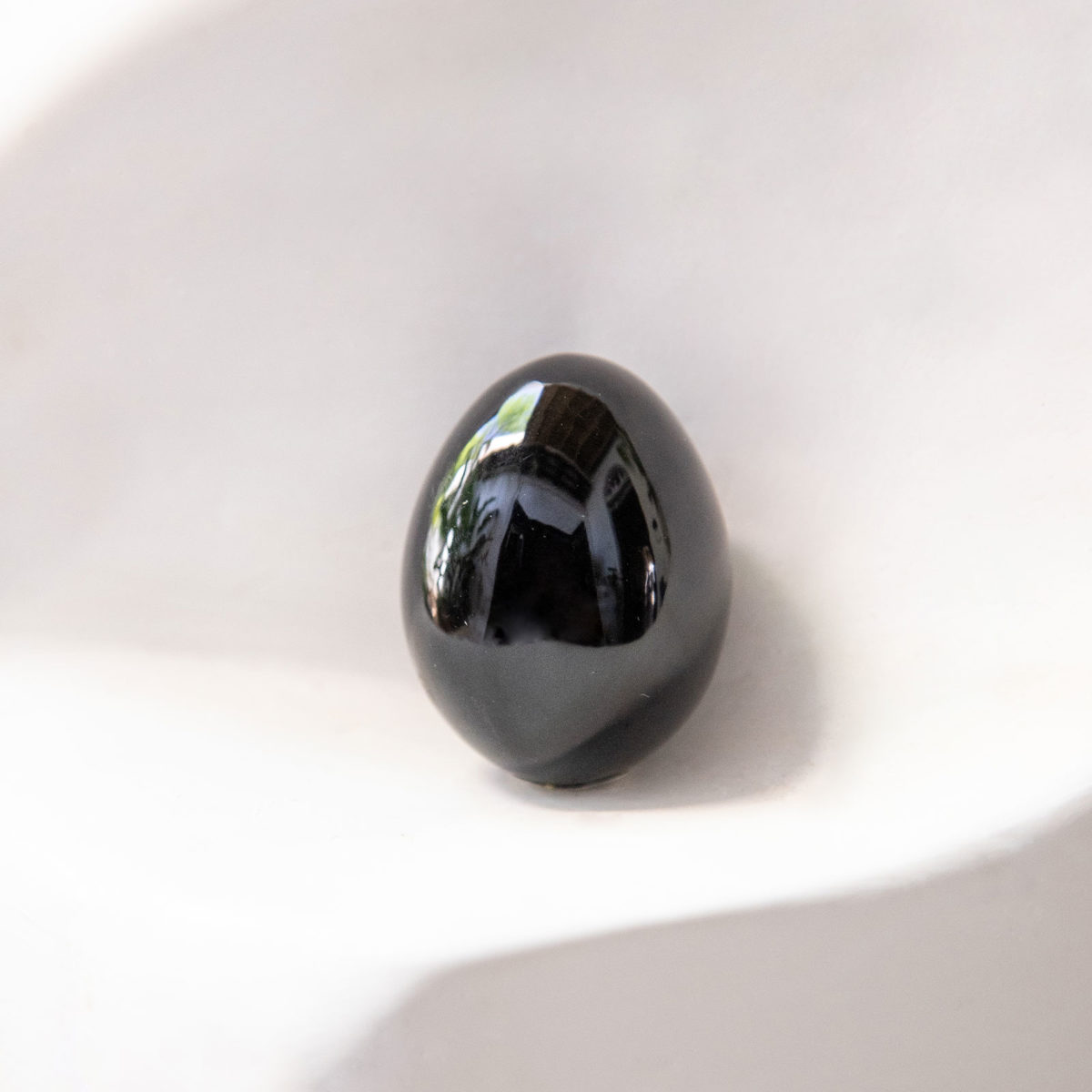 obsidian egg