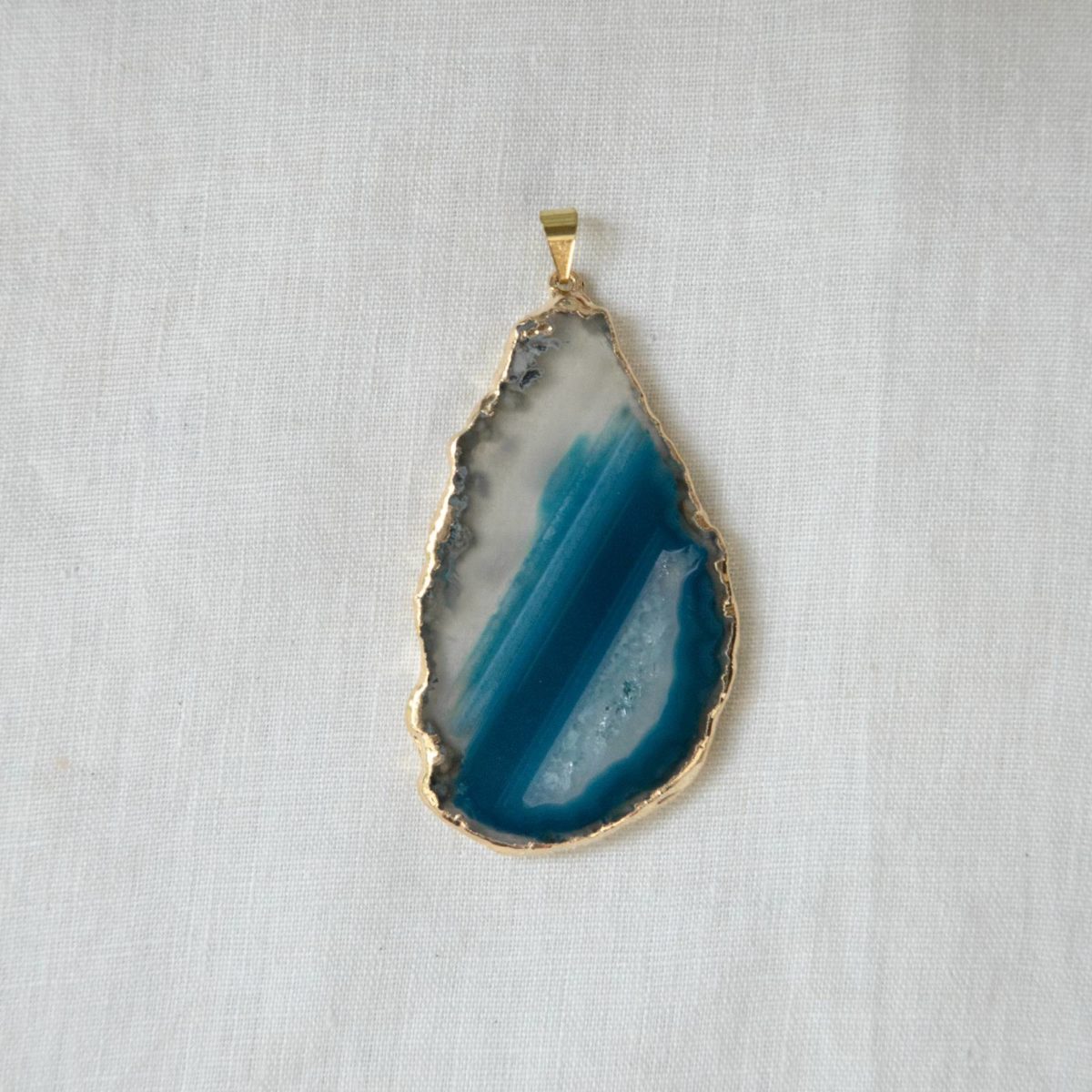 agate slice pendant