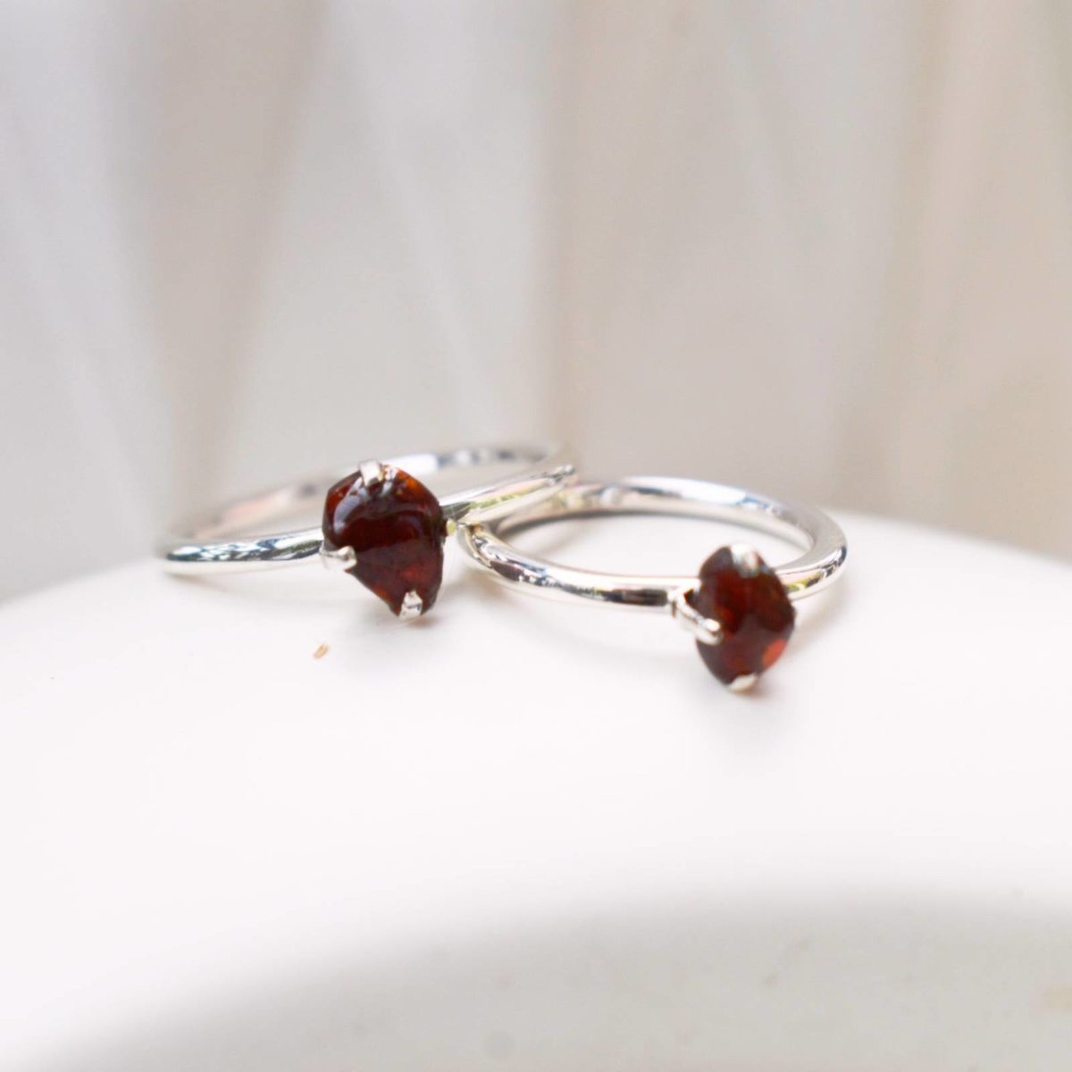 garnet rough stone ring