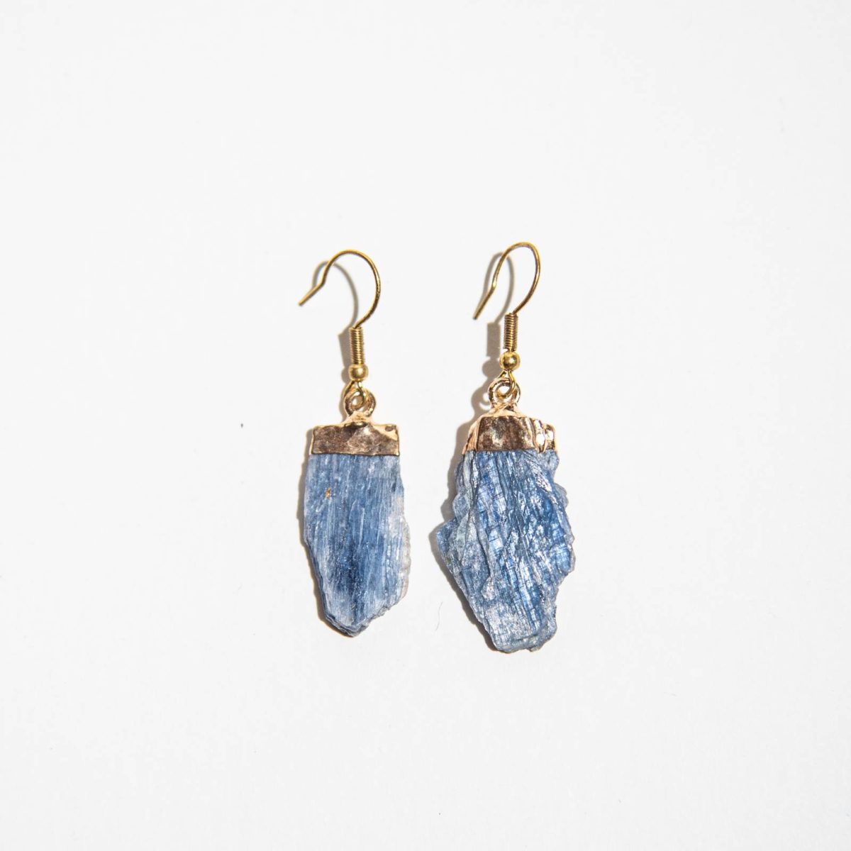 kyanite earring