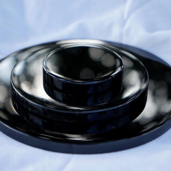 black obsidian mirrors